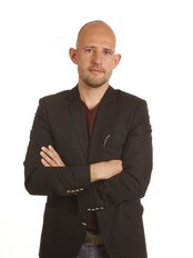 Ytringredaktør Halvor Finess Tretvoll (Foto: Anne Liv Ekroll/NRK) Ytringredaktør Halvor Finess Tretvoll (Foto: Anne Liv Ekroll/NRK)