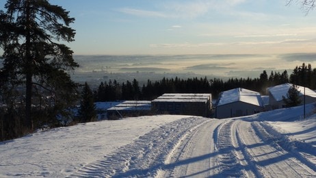 IBC/MMC seen from Cross-Country tracks. (Foto: Odd Kaldefoss/NRK)