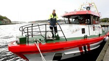 Pål Bustgaard på redningsskøyta Horn Flyer (Foto: Holm, Morten/SCANPIX)