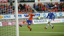 Aalesunds Alexander Mathisen setter inn 2-0  (Foto: Ekornesvåg, Svein Ove/Scanpix)