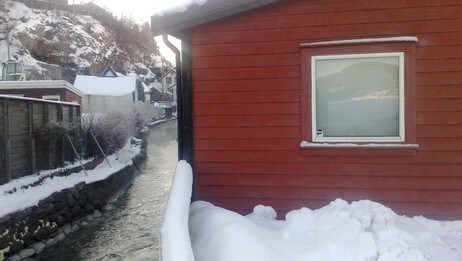 Sælenvannet (Foto: Oddgeir Øystese/NRK) Sælenvannet (Foto: Oddgeir Øystese/NRK)