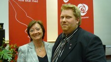 Lise Christoffersen og Bjørn Tore Ødegården (Foto: Arbeiderpartiet) Lise Christoffersen og Bjørn Tore Ødegården (Foto: Arbeiderpartiet)