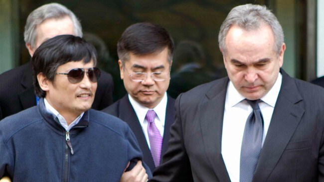 Den kinesiske dissidenten Chen Guangcheng (Foto: HANDOUT/Reuters) Den kinesiske dissidenten Chen Guangcheng (Foto: HANDOUT/Reuters)