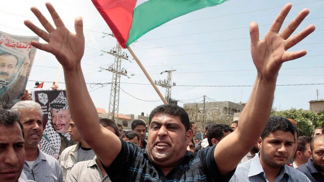 Demonstrasjon på grensen mellom Israel og Gaza (Foto: ISMAIL ZAYDAH/REUTERS) Demonstrasjon på grensen mellom Israel og Gaza (Foto: ISMAIL ZAYDAH/REUTERS)