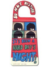A Hard Day's Night-skilt (Foto: Ivar Barreth)