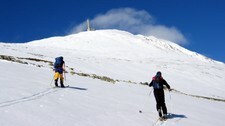 Topptur i påsken (Foto: Lier, Gunnar/NTB scanpix) Topptur i påsken (Foto: Lier, Gunnar/NTB scanpix)