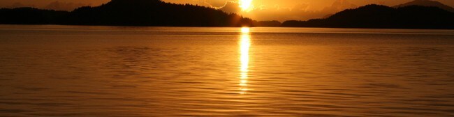 Solnedgang i Førdespollen, fra Førde  (Foto: Odd-Sverre Håvardsholm)
