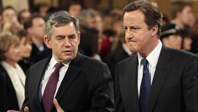 Gordon Brown og David Cameron (Foto: Leon Neal/Scanpix/AP)
