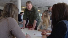 Lærer Eirik Ditlefsen Gaarde, Bjørnsveen ungdomsskole, Gjøvik. (Foto: Geir Randby) Lærer Eirik Ditlefsen Gaarde, Bjørnsveen ungdomsskole, Gjøvik. (Foto: Geir Randby)