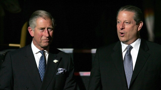 Prins Charles og Al Gore (Foto: TOM HEVEZI/AP) Prins Charles og Al Gore (Foto: TOM HEVEZI/AP)