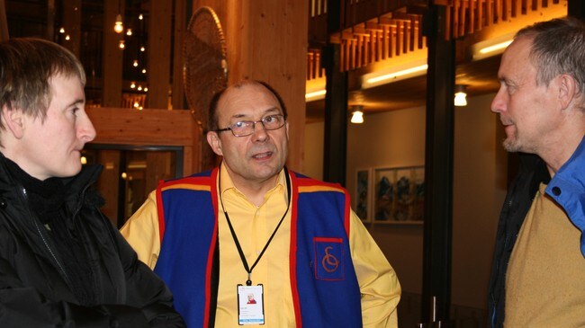 Gunn Johansen (t.v.), Egil Olli og Olaf Nilsen (Foto: Anne Kristine Rikardsen/NRK)