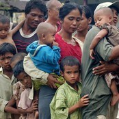 Overlevende fra syklonen 'Nargis' i matkø (Foto: KHIN MAUNG WIN/AFP) Overlevende fra syklonen 'Nargis' i matkø (Foto: KHIN MAUNG WIN/AFP)