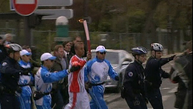OL-fakkelen i Paris (Foto: EBU) OL-fakkelen i Paris (Foto: EBU)