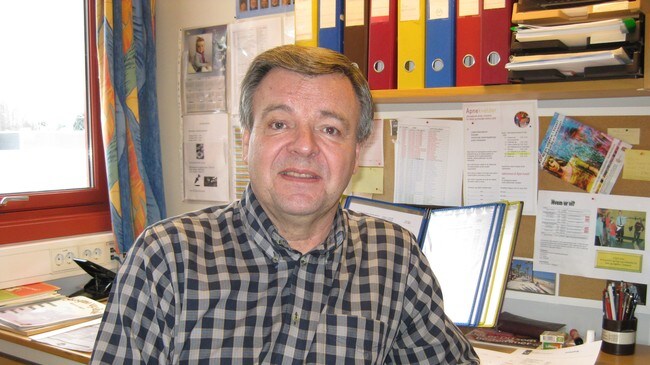 Arne Koch, rektor ved Skogmo videregående skole i Skien (Foto: Solfrid Leirgul Øverbø/NRK) Arne Koch, rektor ved Skogmo videregående skole i Skien (Foto: Solfrid Leirgul Øverbø/NRK)