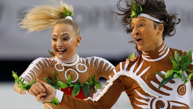 Oksana Domnina og Maxim Sjabalin (Foto: Grigory Dukor/Scanpix/Reuters) Oksana Domnina og Maxim Sjabalin (Foto: Grigory Dukor/Scanpix/Reuters)