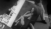 Christine Keelers berømte stolfoto - Christine Keeler poserer på flygeblad for filmen The Keeler Affair.