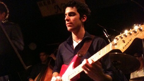 Italo Cunha, 18-årig gitarist fra Brasil (Foto: Erling Wicklund/NRK) Italo Cunha, 18-årig gitarist fra Brasil (Foto: Erling Wicklund/NRK)
