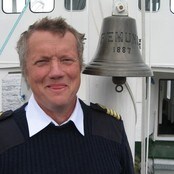 Odd Kjøsnes, kaptein på Fæmund II (Foto: Joar Elgåen) Odd Kjøsnes, kaptein på Fæmund II (Foto: Joar Elgåen)
