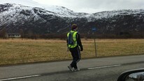 baklengs (Foto: Hans Jørgen Jørgensen) baklengs (Foto: Hans Jørgen Jørgensen)