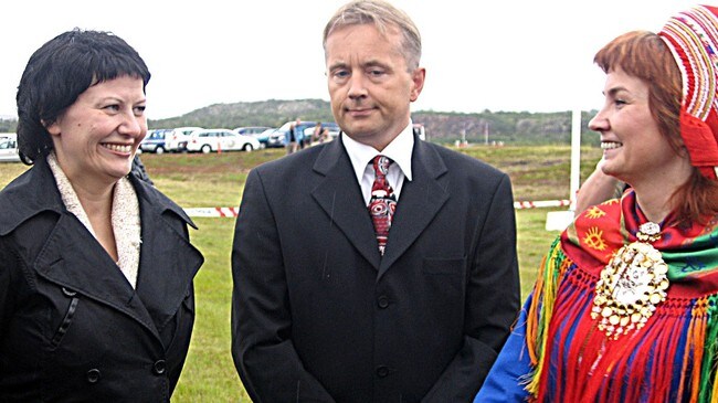 Helga Pedersen, Knut Storberget, Aili Keskitalo (Foto: Inger Elin Utsi/NRK) Helga Pedersen, Knut Storberget, Aili Keskitalo (Foto: Inger Elin Utsi/NRK)