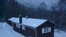 Fossestua vinter