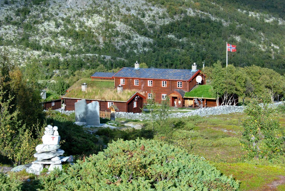 Utsikt mot Bjørnhollia