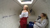 Landets beste russebuss ble herpet - Andrea Brunner og jentene på "Black Swan" fikk bussen utsatt for hærverk, dagen etter at de vant prisen for årets russebuss. 