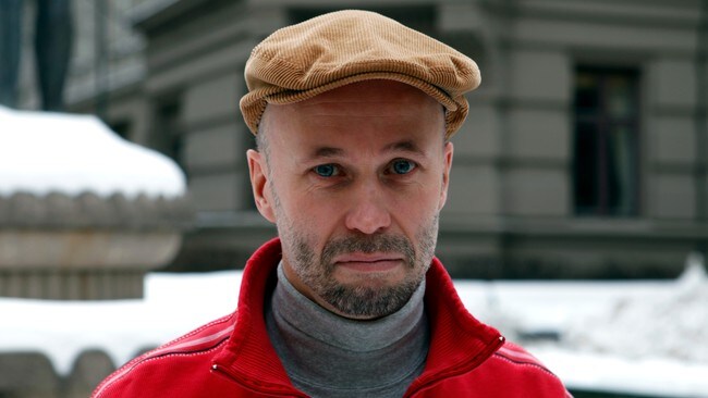 Johan Theorin (Foto: Hilde Bruvik/NRK) Johan Theorin (Foto: Hilde Bruvik/NRK)