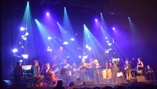 Møremusikarane og The Brazz Brothers på scena i Molde (Foto: Hanne Brakstad) Møremusikarane og The Brazz Brothers på scena i Molde (Foto: Hanne Brakstad)