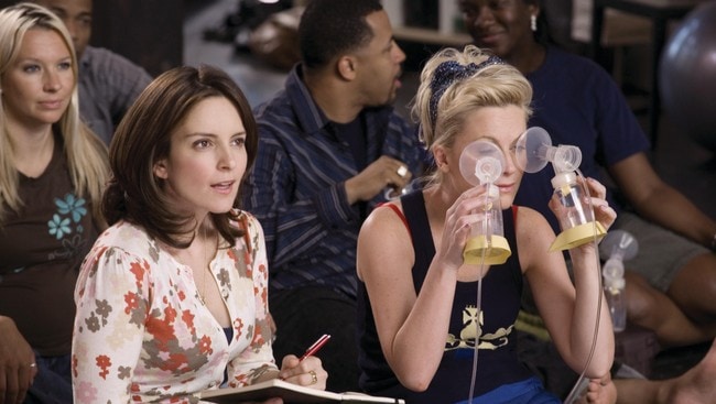 Tina Fey og Amy Poehler i 'Baby Mama'. (Foto: Photo Credit: K.C. Bailey) Tina Fey og Amy Poehler i 'Baby Mama'. (Foto: Photo Credit: K.C. Bailey)