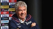 - Vi bør kunne ta tre poeng - Landslagssjef Egil "Drillo" Olsen presenterte onsdag sine utvalgte som blir med i troppen til VM-kvalifiseringskampen mot Albania i Tirana 7. juni og privatlandskampen mot Makedonia på Ullevaal 11. juni.