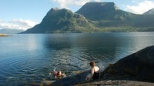 bading på fjordruta (Foto: Helle Andresen/ Den Norske Turistforening)