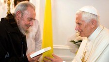 POPE-CUBA/ Pope Benedict XVI meets former Cuban leader Fidel Castro in Havana (Foto: HANDOUT/Reuters) POPE-CUBA/ Pope Benedict XVI meets former Cuban leader Fidel Castro in Havana (Foto: HANDOUT/Reuters)