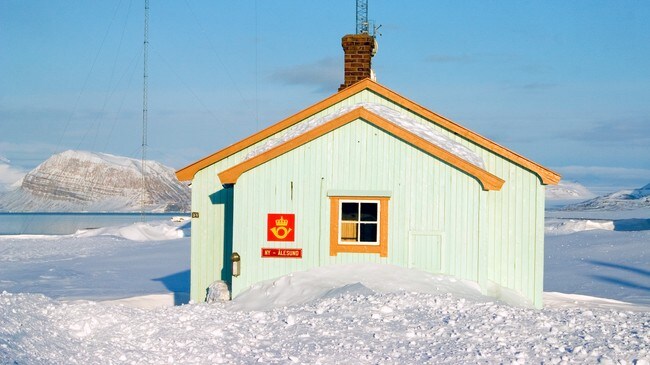 Ny-Ålesund postkontor (Foto: Helge Kaasin)