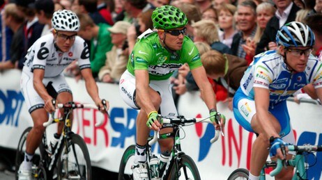 Thor Hushovd (i grønt) under oppvarmingsrunden til Oslo Grand (Foto: Sigurdsøn, Bjørn/SCANPIX) Thor Hushovd (i grønt) under oppvarmingsrunden til Oslo Grand (Foto: Sigurdsøn, Bjørn/SCANPIX)