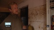 Flomskader Gata i Vallset - Beboere i Gata i Stange var blant de første som fikk merke flomvannets herjinger. Flere kjellere ble fylt med vann nesten til taket på under en time.