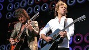Richie Sambora og Jon Bon Jovi (Foto: Mel Evans/AP)