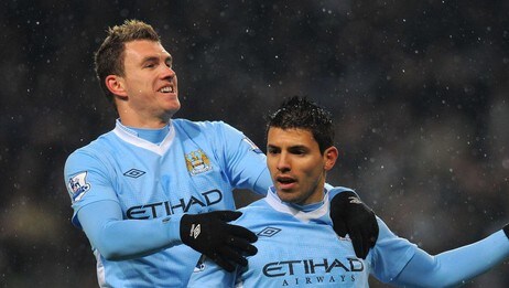 Edin Dzeko og Sergio Aguero (Foto: ANDREW YATES/Afp)