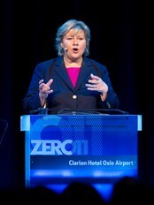 Høyre-leder Erna Solberg (Foto: Kallestad, Gorm/Scanpix) Høyre-leder Erna Solberg (Foto: Kallestad, Gorm/Scanpix)