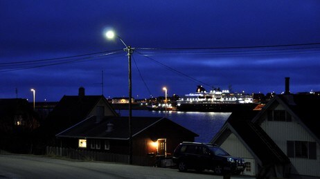 Hurtigruten ved kai i Vadsø (Foto: Fredrik Norum/NRK)