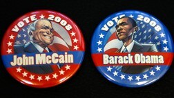 John McCain og Barack Obama Buttons (Foto: MIKE BLAKE/Reuters) John McCain og Barack Obama Buttons (Foto: MIKE BLAKE/Reuters)
