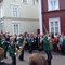 Overskyet vær legger ingen demper på stemninga i Tønsberg. 