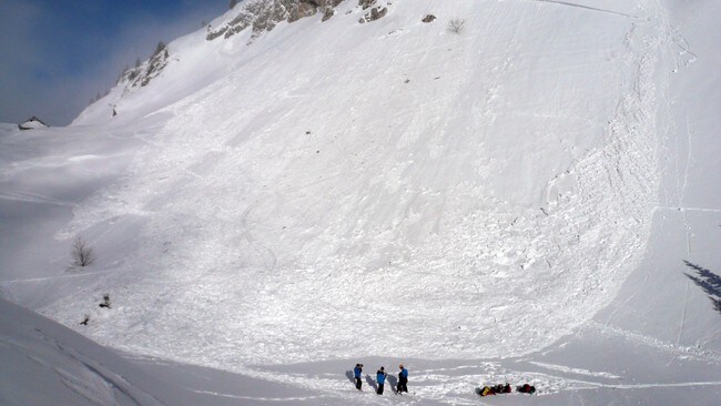 Snøskredfare (Foto: POLICE NATIONALE/Afp) Snøskredfare (Foto: POLICE NATIONALE/Afp)