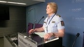 Politiet har startet drapsetterforsking etter brann - Grete Lien Metlid, fungerende seksjonssjef ved volds- og sedelighetsavsnittet i Oslo politidistrikt, holdt pressekonferanse om brannen ved Galleri Oslo.