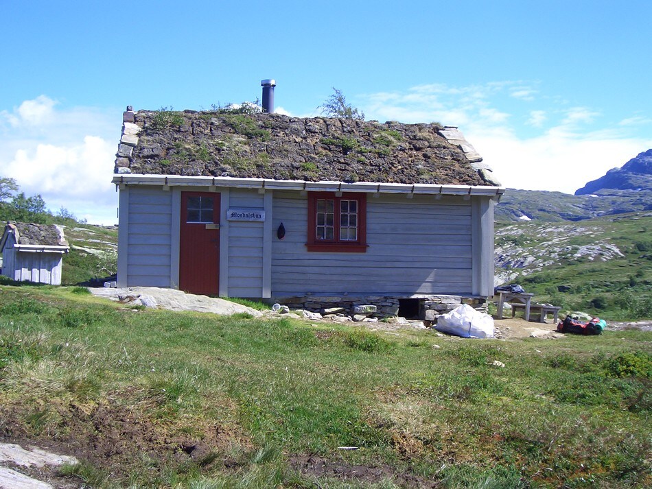 Mosdalsbu på Hardangervidda