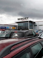 Grensehandel på Nordby (Foto: Sigurdsøn, Bjørn/SCANPIX) Grensehandel på Nordby (Foto: Sigurdsøn, Bjørn/SCANPIX)