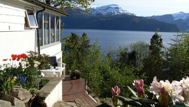 Emanuel og Bjørg sitt hus på Lote (NRK) Emanuel og Bjørg sitt hus på Lote (NRK)