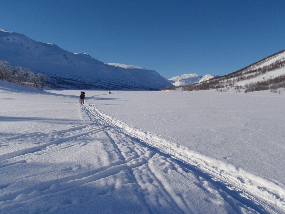 Over Ulvådalsvatnet