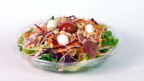 Mixed salad, fast food.  Salade composée, fast food. (Foto: POULET PHILIPPE/Belpress.com)