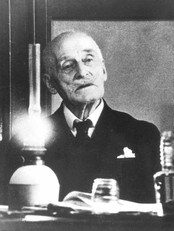 Knut Hamsun, 1947 (Foto: Sverre Heiberg/Scanpix) Knut Hamsun, 1947 (Foto: Sverre Heiberg/Scanpix)